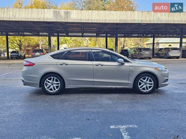 Бежевий Форд Фьюжен, об'ємом двигуна 2.49 л та пробігом 200 тис. км за 6700 $, фото 10 на Automoto.ua