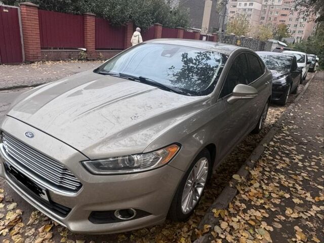 Бежевий Форд Фьюжен, об'ємом двигуна 2 л та пробігом 196 тис. км за 10500 $, фото 3 на Automoto.ua