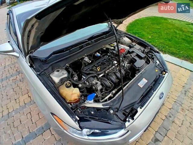 Бежевий Форд Фьюжен, об'ємом двигуна 2.49 л та пробігом 162 тис. км за 9500 $, фото 19 на Automoto.ua