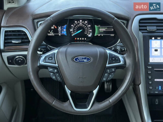 Бежевый Форд Фьюжн, объемом двигателя 2 л и пробегом 144 тыс. км за 13300 $, фото 28 на Automoto.ua