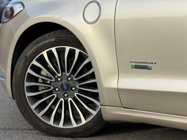 Бежевый Форд Фьюжн, объемом двигателя 2 л и пробегом 74 тыс. км за 15900 $, фото 8 на Automoto.ua