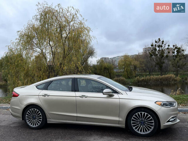 Бежевий Форд Фьюжен, об'ємом двигуна 2 л та пробігом 173 тис. км за 13900 $, фото 6 на Automoto.ua