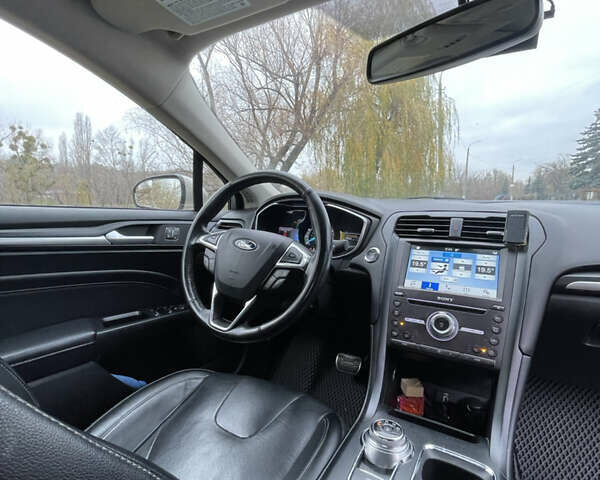 Бежевий Форд Фьюжен, об'ємом двигуна 2 л та пробігом 173 тис. км за 13900 $, фото 15 на Automoto.ua