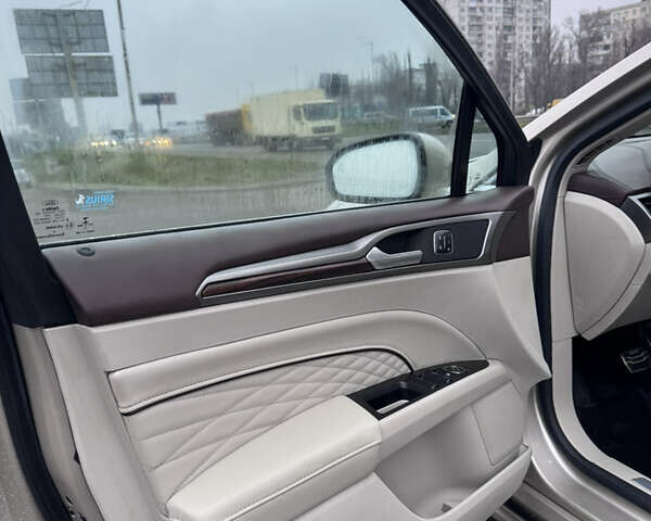 Бежевый Форд Фьюжн, объемом двигателя 2 л и пробегом 144 тыс. км за 13200 $, фото 17 на Automoto.ua