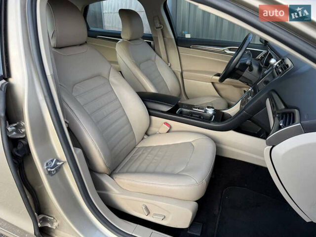 Бежевый Форд Фьюжн, объемом двигателя 2 л и пробегом 74 тыс. км за 15900 $, фото 40 на Automoto.ua