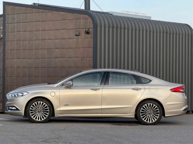 Бежевый Форд Фьюжн, объемом двигателя 2 л и пробегом 74 тыс. км за 15900 $, фото 5 на Automoto.ua