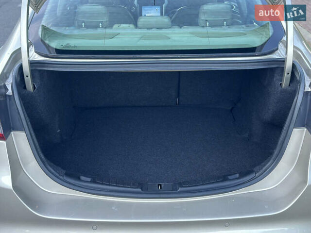 Бежевый Форд Фьюжн, объемом двигателя 2 л и пробегом 144 тыс. км за 13300 $, фото 45 на Automoto.ua