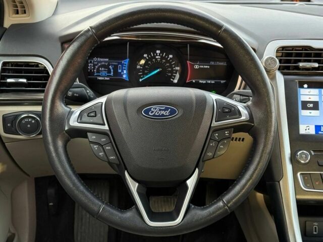 Бежевый Форд Фьюжн, объемом двигателя 2 л и пробегом 74 тыс. км за 15900 $, фото 14 на Automoto.ua