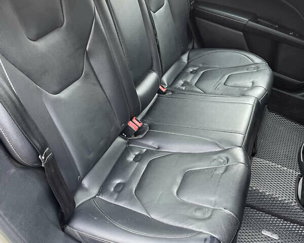 Бежевий Форд Фьюжен, об'ємом двигуна 2 л та пробігом 173 тис. км за 13900 $, фото 11 на Automoto.ua