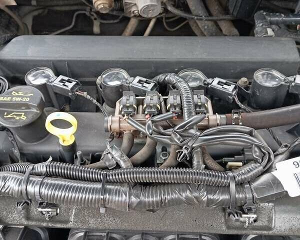 Бежевый Форд Фьюжн, объемом двигателя 2.5 л и пробегом 189 тыс. км за 12500 $, фото 28 на Automoto.ua