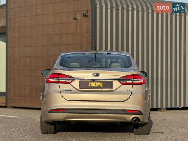 Бежевый Форд Фьюжн, объемом двигателя 2 л и пробегом 74 тыс. км за 15900 $, фото 19 на Automoto.ua