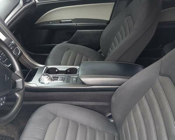 Бежевый Форд Фьюжн, объемом двигателя 2.5 л и пробегом 189 тыс. км за 12500 $, фото 18 на Automoto.ua