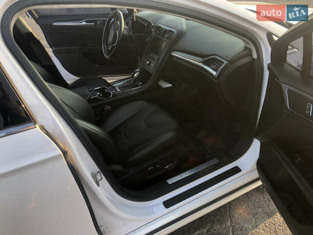 Бежевый Форд Фьюжн, объемом двигателя 2 л и пробегом 121 тыс. км за 14000 $, фото 10 на Automoto.ua