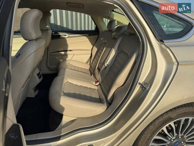 Бежевый Форд Фьюжн, объемом двигателя 2 л и пробегом 74 тыс. км за 15900 $, фото 37 на Automoto.ua