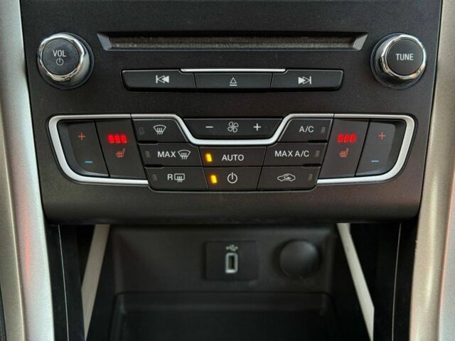 Бежевый Форд Фьюжн, объемом двигателя 2 л и пробегом 74 тыс. км за 15900 $, фото 17 на Automoto.ua