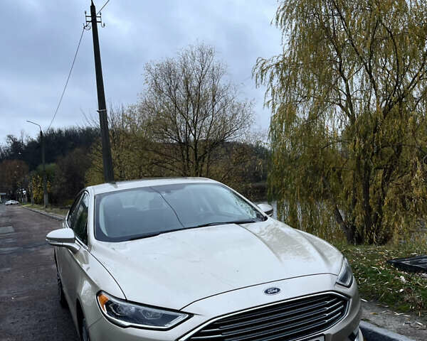 Бежевий Форд Фьюжен, об'ємом двигуна 2 л та пробігом 173 тис. км за 13900 $, фото 4 на Automoto.ua