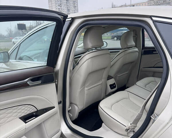 Бежевый Форд Фьюжн, объемом двигателя 2 л и пробегом 144 тыс. км за 13200 $, фото 20 на Automoto.ua