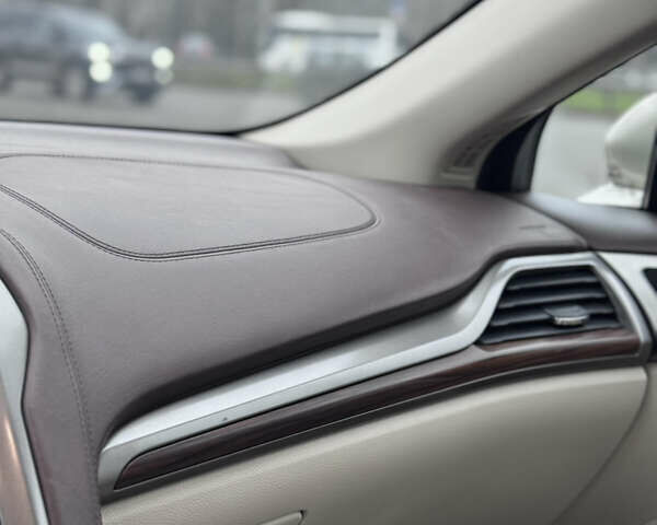 Бежевый Форд Фьюжн, объемом двигателя 2 л и пробегом 144 тыс. км за 13200 $, фото 22 на Automoto.ua