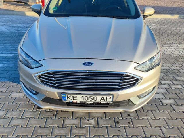 Бежевый Форд Фьюжн, объемом двигателя 2.5 л и пробегом 169 тыс. км за 12000 $, фото 1 на Automoto.ua