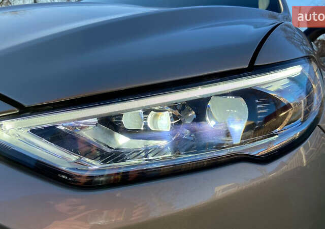 Бежевый Форд Фьюжн, объемом двигателя 2.5 л и пробегом 104 тыс. км за 14500 $, фото 10 на Automoto.ua