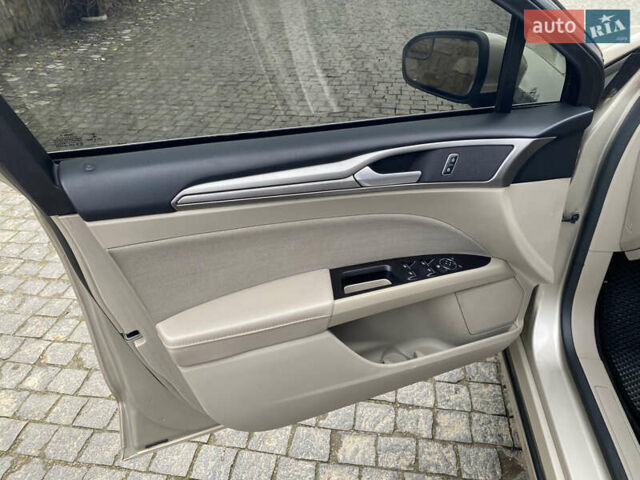 Бежевий Форд Фьюжен, об'ємом двигуна 2.49 л та пробігом 88 тис. км за 11700 $, фото 23 на Automoto.ua