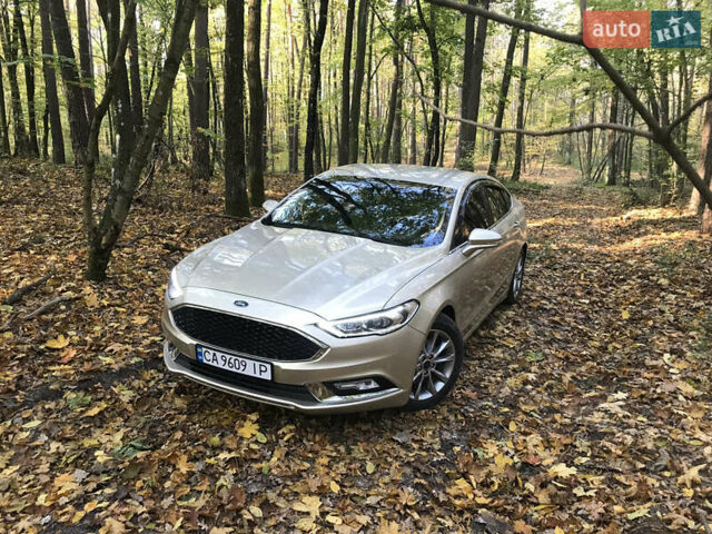 Бежевый Форд Фьюжн, объемом двигателя 2.5 л и пробегом 159 тыс. км за 10900 $, фото 2 на Automoto.ua