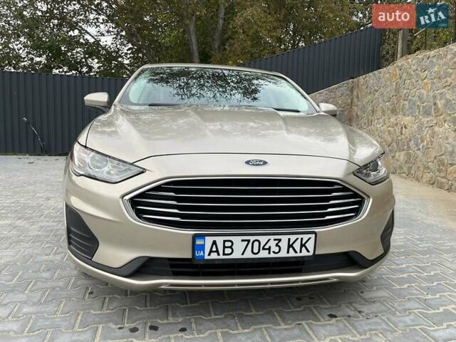 Бежевий Форд Фьюжен, об'ємом двигуна 2 л та пробігом 89 тис. км за 15900 $, фото 5 на Automoto.ua
