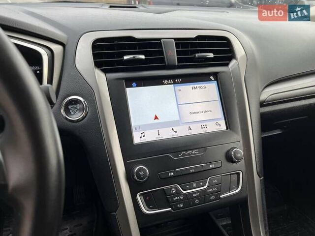 Бежевий Форд Фьюжен, об'ємом двигуна 2 л та пробігом 89 тис. км за 15900 $, фото 21 на Automoto.ua