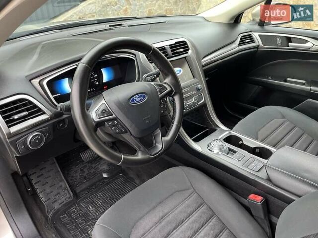 Бежевий Форд Фьюжен, об'ємом двигуна 2 л та пробігом 89 тис. км за 15900 $, фото 39 на Automoto.ua