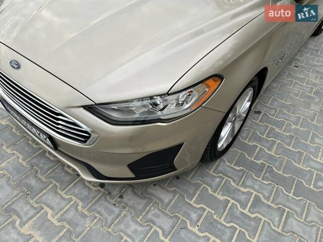 Бежевий Форд Фьюжен, об'ємом двигуна 2 л та пробігом 89 тис. км за 15900 $, фото 8 на Automoto.ua