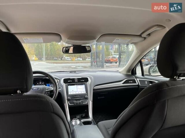 Бежевий Форд Фьюжен, об'ємом двигуна 2 л та пробігом 89 тис. км за 15900 $, фото 31 на Automoto.ua
