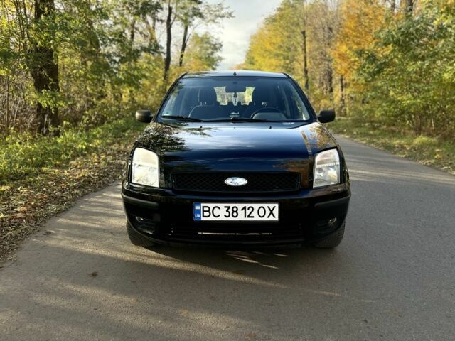 Форд Фьюжн 2002 в Хмельницком на Automoto.ua Черный Форд Фьюжн, объемом двигателя 1.6 л и пробегом 207 тыс. км за 4200 $, фото 3 на Automoto.ua