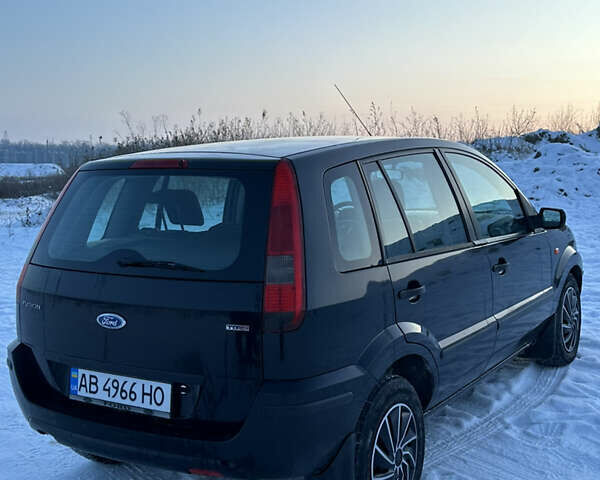 Чорний Форд Фьюжен, об'ємом двигуна 1.4 л та пробігом 237 тис. км за 3650 $, фото 6 на Automoto.ua