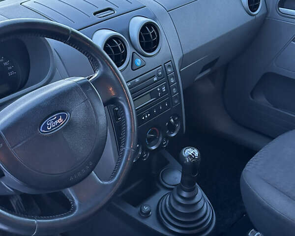 Чорний Форд Фьюжен, об'ємом двигуна 1.4 л та пробігом 237 тис. км за 3650 $, фото 10 на Automoto.ua