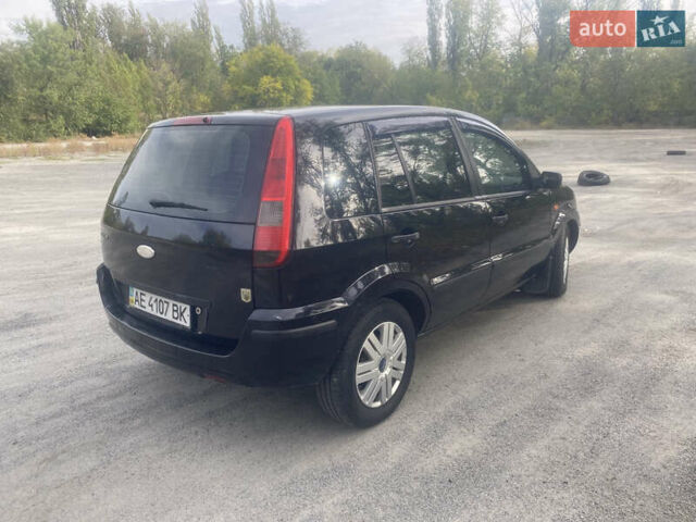 Чорний Форд Фьюжен, об'ємом двигуна 1.6 л та пробігом 290 тис. км за 4100 $, фото 6 на Automoto.ua