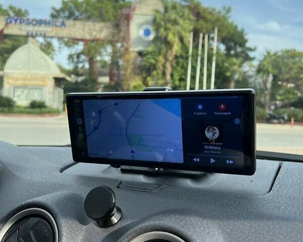 Черный Форд Фьюжн, объемом двигателя 1.39 л и пробегом 245 тыс. км за 5200 $, фото 5 на Automoto.ua