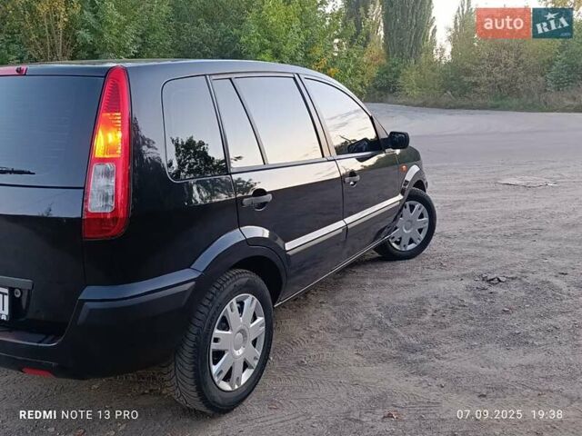 Чорний Форд Фьюжен, об'ємом двигуна 1.4 л та пробігом 166 тис. км за 4400 $, фото 48 на Automoto.ua