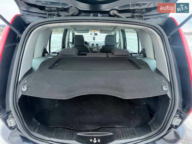 Чорний Форд Фьюжен, об'ємом двигуна 1.39 л та пробігом 237 тис. км за 4200 $, фото 23 на Automoto.ua