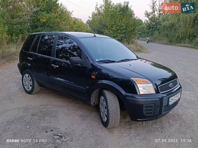 Чорний Форд Фьюжен, об'ємом двигуна 1.4 л та пробігом 166 тис. км за 4400 $, фото 47 на Automoto.ua