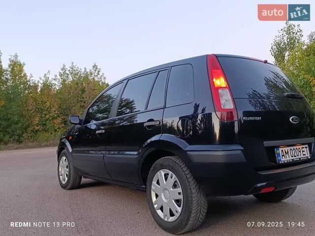 Чорний Форд Фьюжен, об'ємом двигуна 1.4 л та пробігом 166 тис. км за 4400 $, фото 32 на Automoto.ua