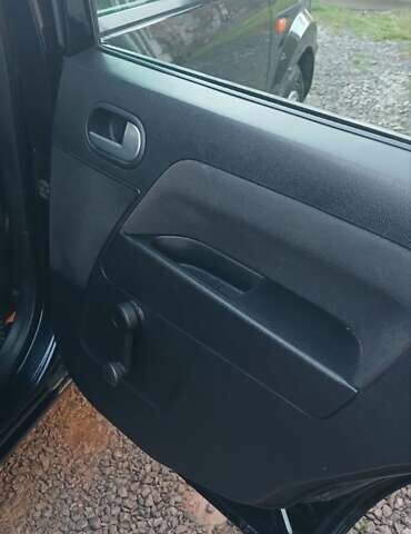 Черный Форд Фьюжн, объемом двигателя 1.4 л и пробегом 237 тыс. км за 4200 $, фото 13 на Automoto.ua