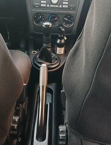 Черный Форд Фьюжн, объемом двигателя 1.4 л и пробегом 237 тыс. км за 4200 $, фото 8 на Automoto.ua