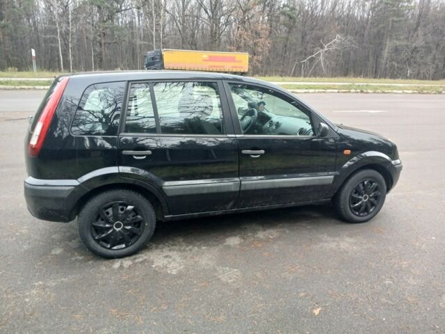 Черный Форд Фьюжн, объемом двигателя 0 л и пробегом 185 тыс. км за 5100 $, фото 8 на Automoto.ua