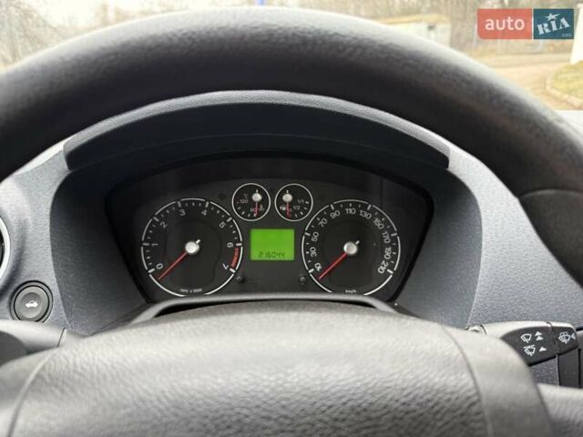 Черный Форд Фьюжн, объемом двигателя 1.4 л и пробегом 216 тыс. км за 3890 $, фото 21 на Automoto.ua