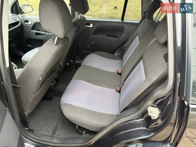 Черный Форд Фьюжн, объемом двигателя 1.4 л и пробегом 216 тыс. км за 3890 $, фото 16 на Automoto.ua