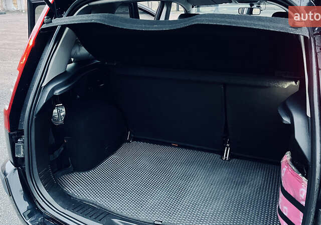 Черный Форд Фьюжн, объемом двигателя 1.4 л и пробегом 173 тыс. км за 5700 $, фото 14 на Automoto.ua