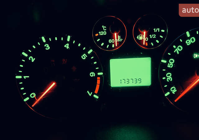 Черный Форд Фьюжн, объемом двигателя 1.4 л и пробегом 173 тыс. км за 5700 $, фото 15 на Automoto.ua