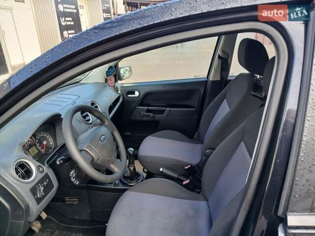 Черный Форд Фьюжн, объемом двигателя 1.4 л и пробегом 185 тыс. км за 5100 $, фото 11 на Automoto.ua