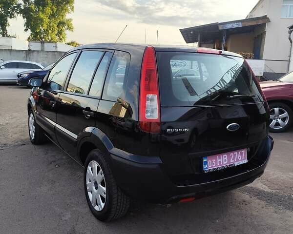 Чорний Форд Фьюжен, об'ємом двигуна 1.4 л та пробігом 240 тис. км за 5900 $, фото 1 на Automoto.ua