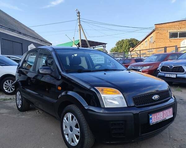 Черный Форд Фьюжн, объемом двигателя 1.4 л и пробегом 240 тыс. км за 5900 $, фото 2 на Automoto.ua